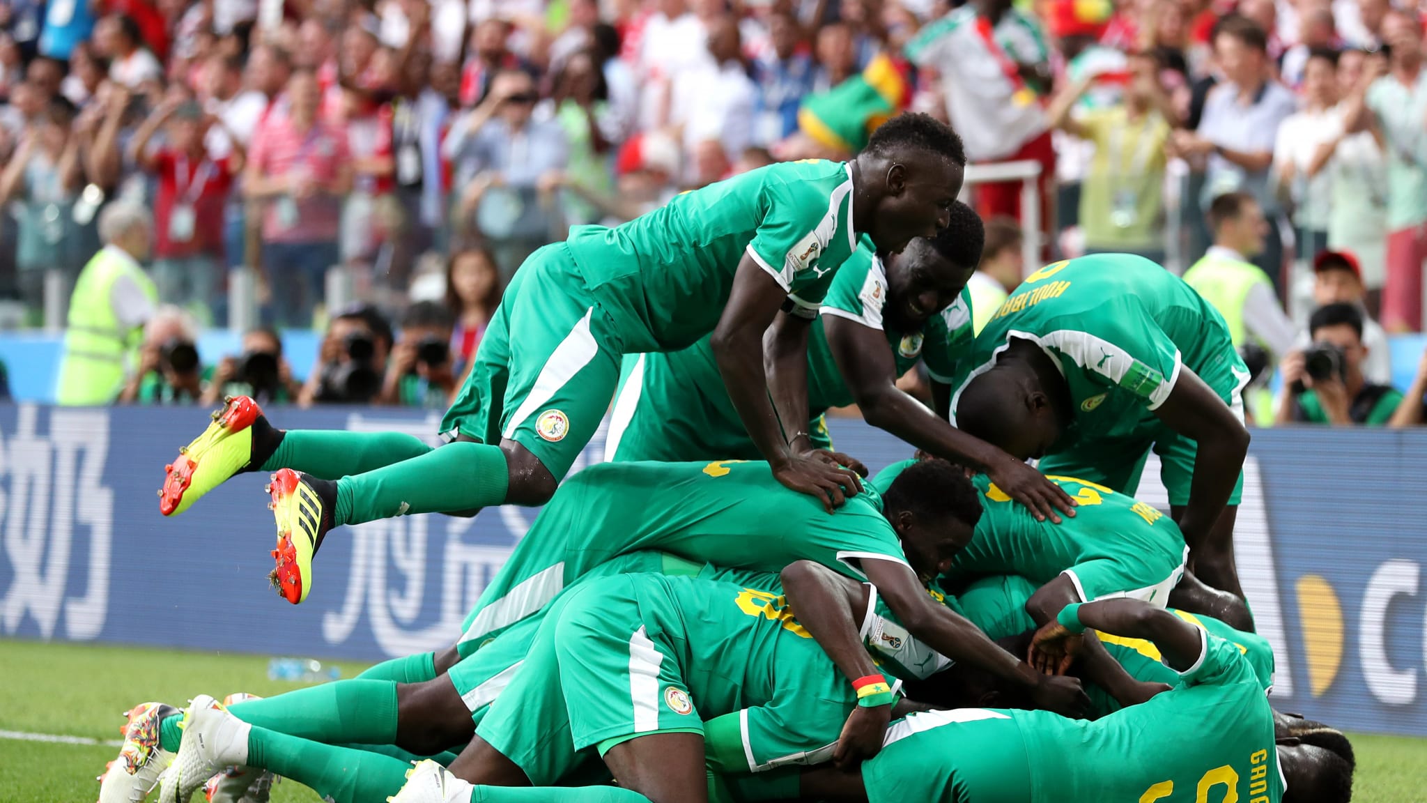 WORLD CUP: Senegal top Poland 2-1 – News Room Guyana