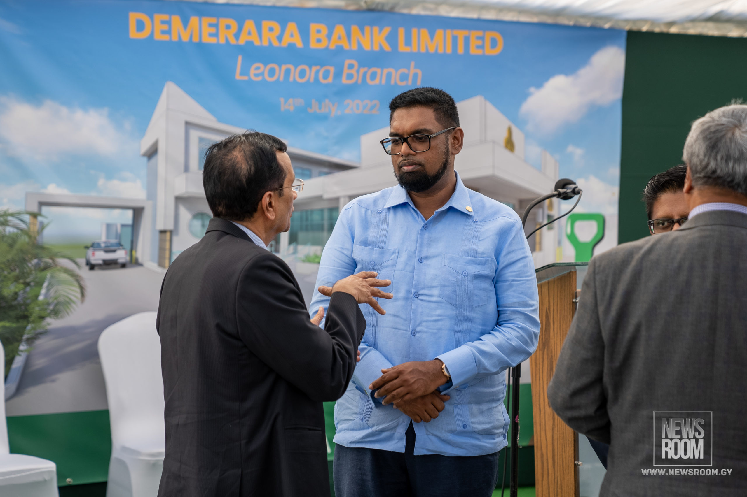 Thousands to benefit as Demerara Bank turns sod for new 150M branch at