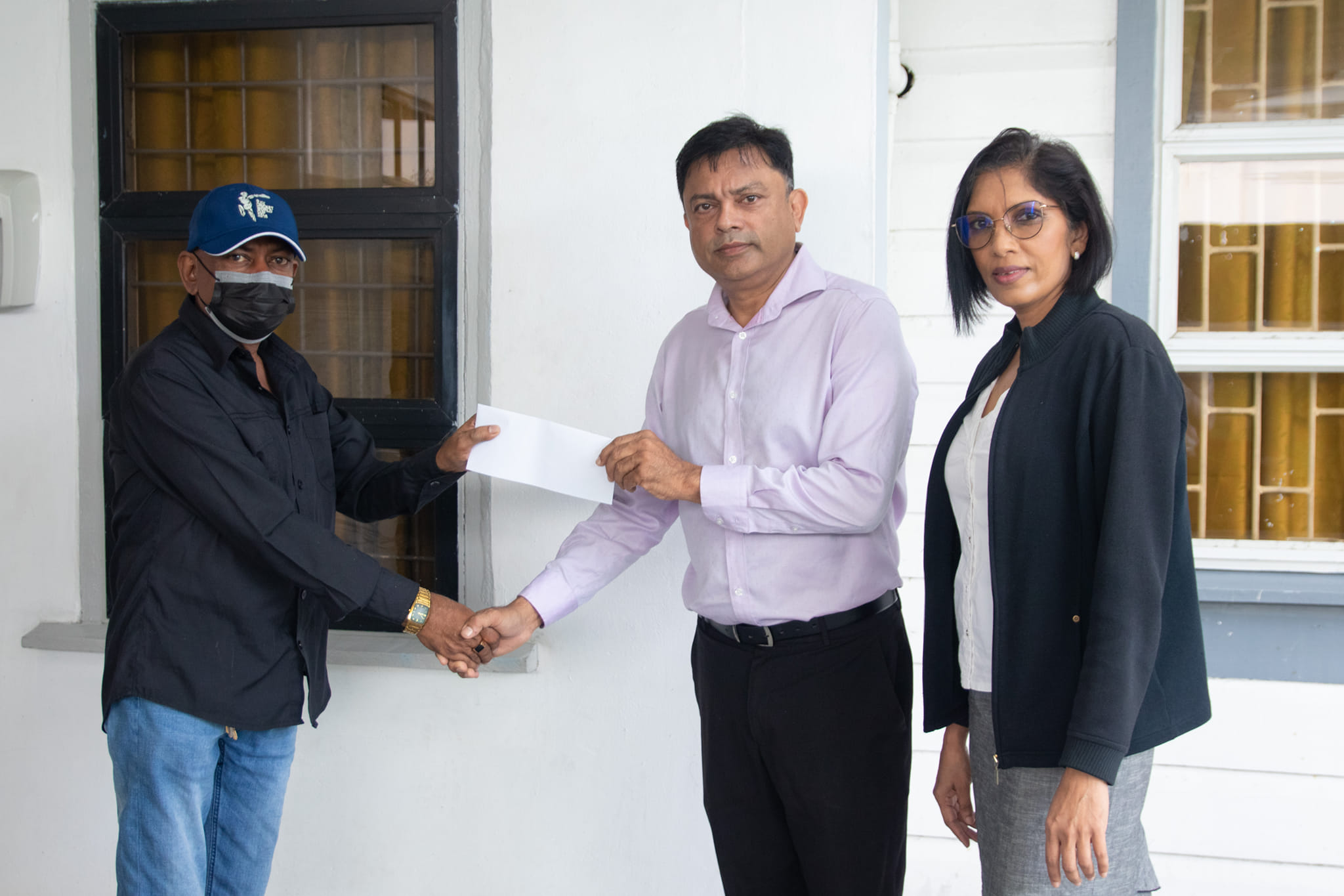 84 persons receive over 50M on first day of dialysis assistance