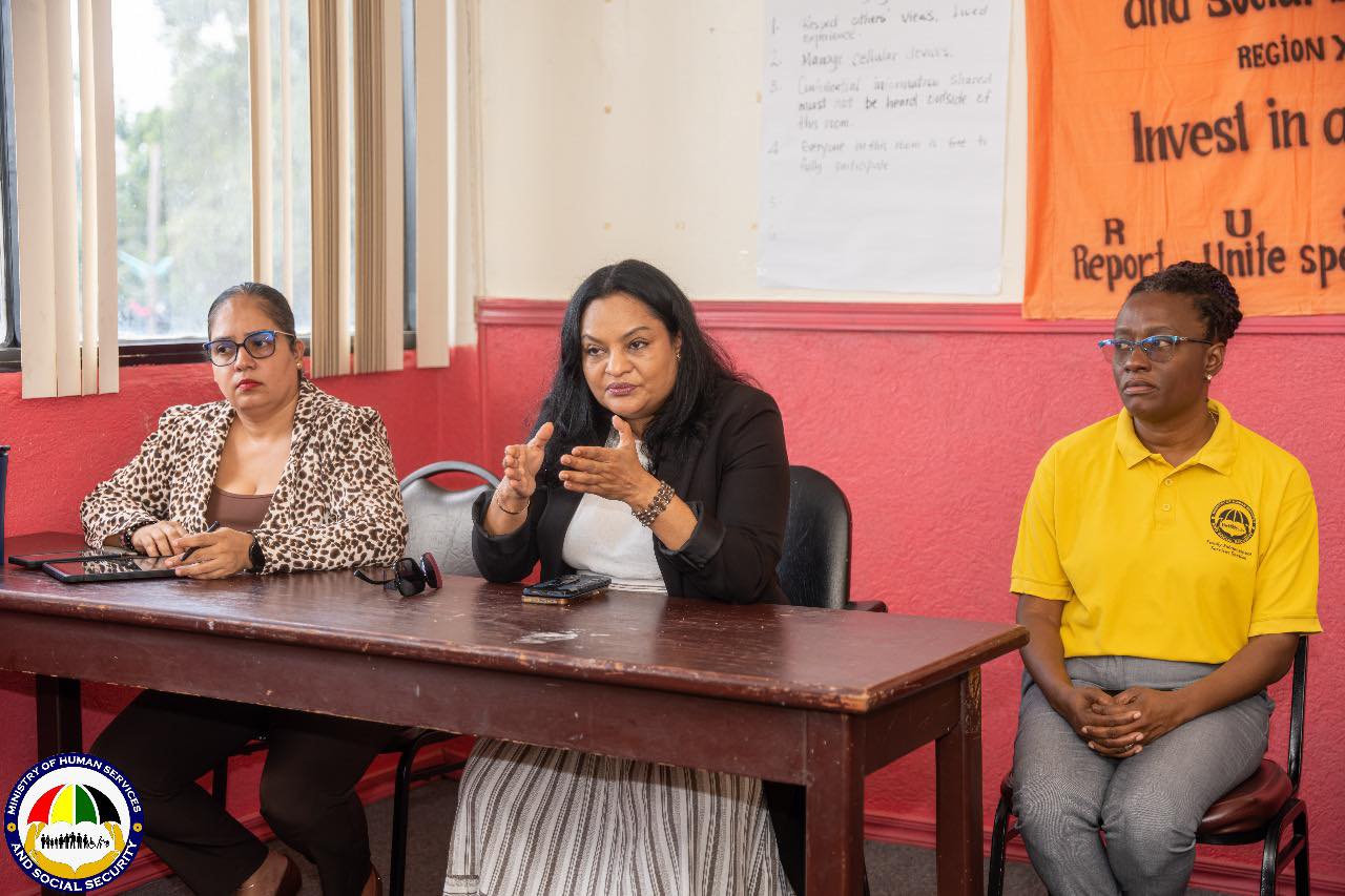 Minister Persaud cracks down on reports of unprofessional conduct at Linden Probation Office 