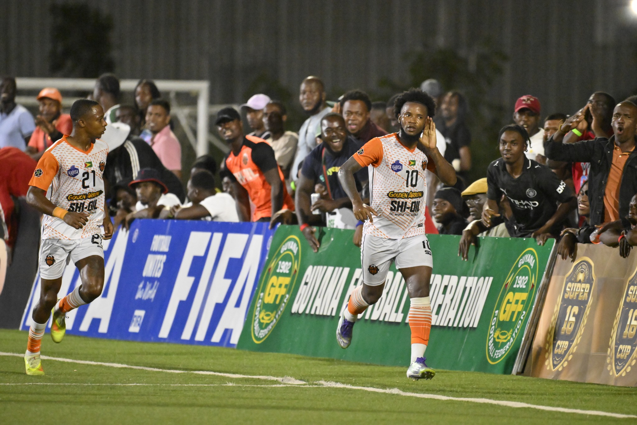 Slingerz FC, Western Tigers to clash in Super 16 final