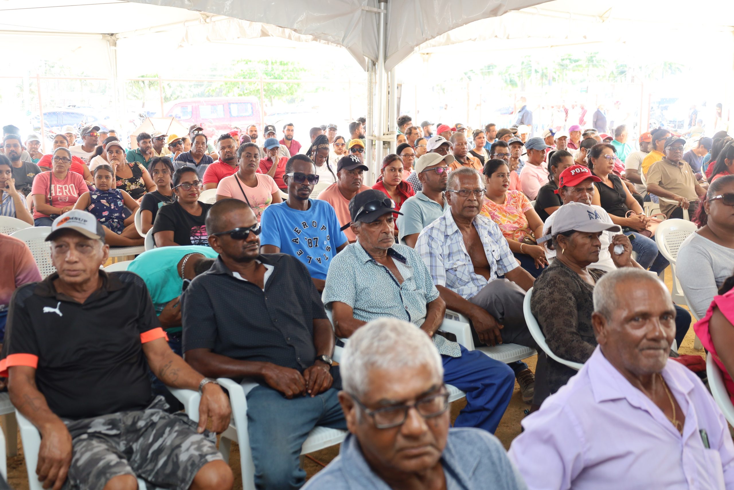 Essequibo rice farmers get $251 million, gov’t pledges more investment to cut costs